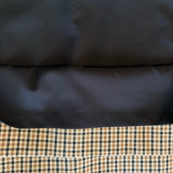 Banana Republic Lightweight Plaid Skirt, Size 0 - Picture 6 of 11